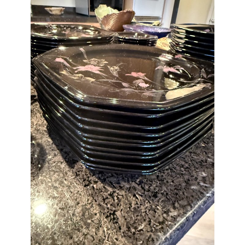 Mikasa Color Trend Ebony Meadow China Set Service for 12+