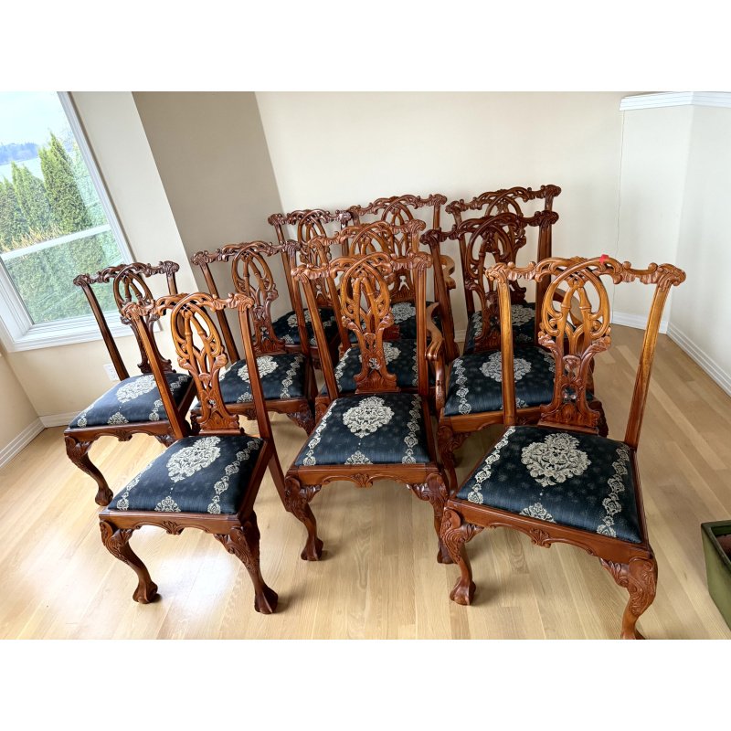 Set of 10 Solid Wood Carved Dining Chairs / Set Chippendale Style