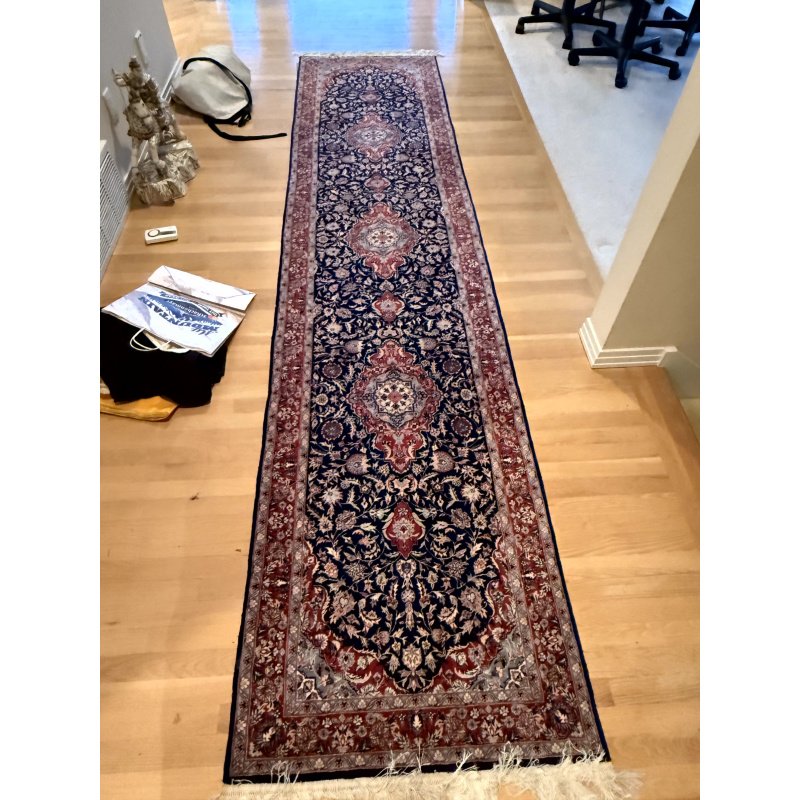 Hand Knotted Wool Runner Rug approx 32"x141"