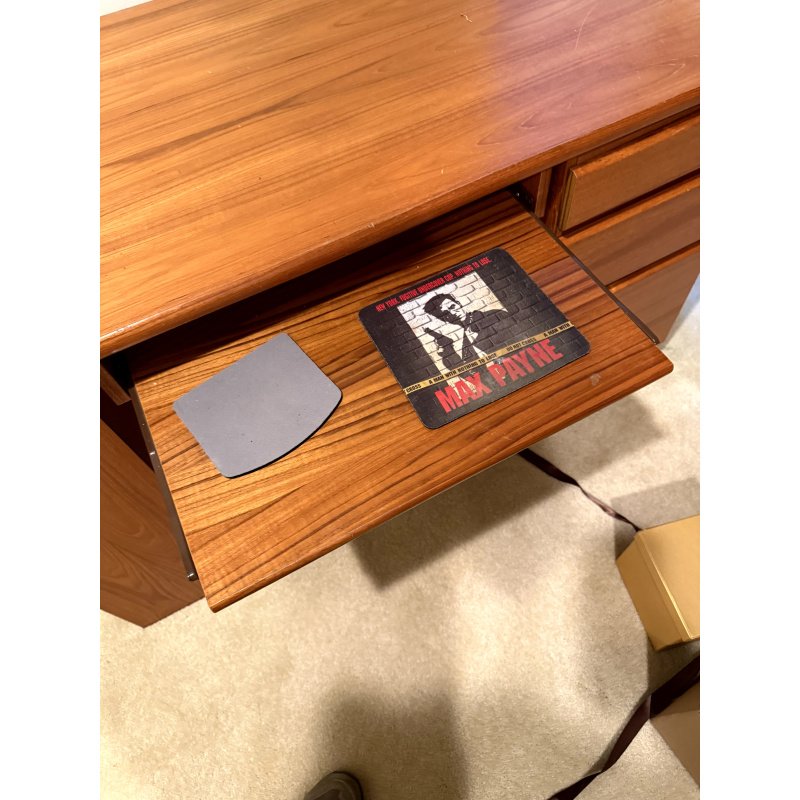 MCM Style Student Desk