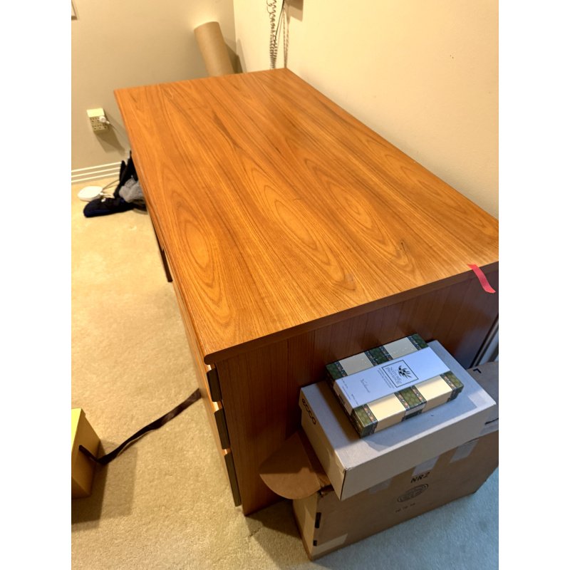 MCM Style Student Desk