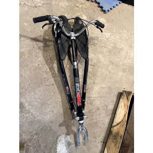Trikke T78 Three Wheeled Carving Scooter, Foldable, Missing Front Wheel