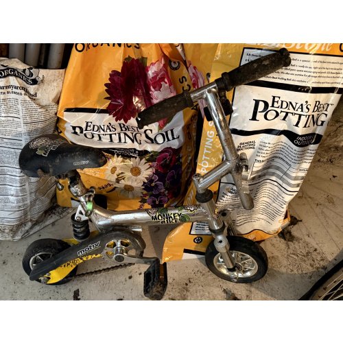 Motiv Monkey Bike, Adult Mini Stunt Trick Bike, Clown Bike